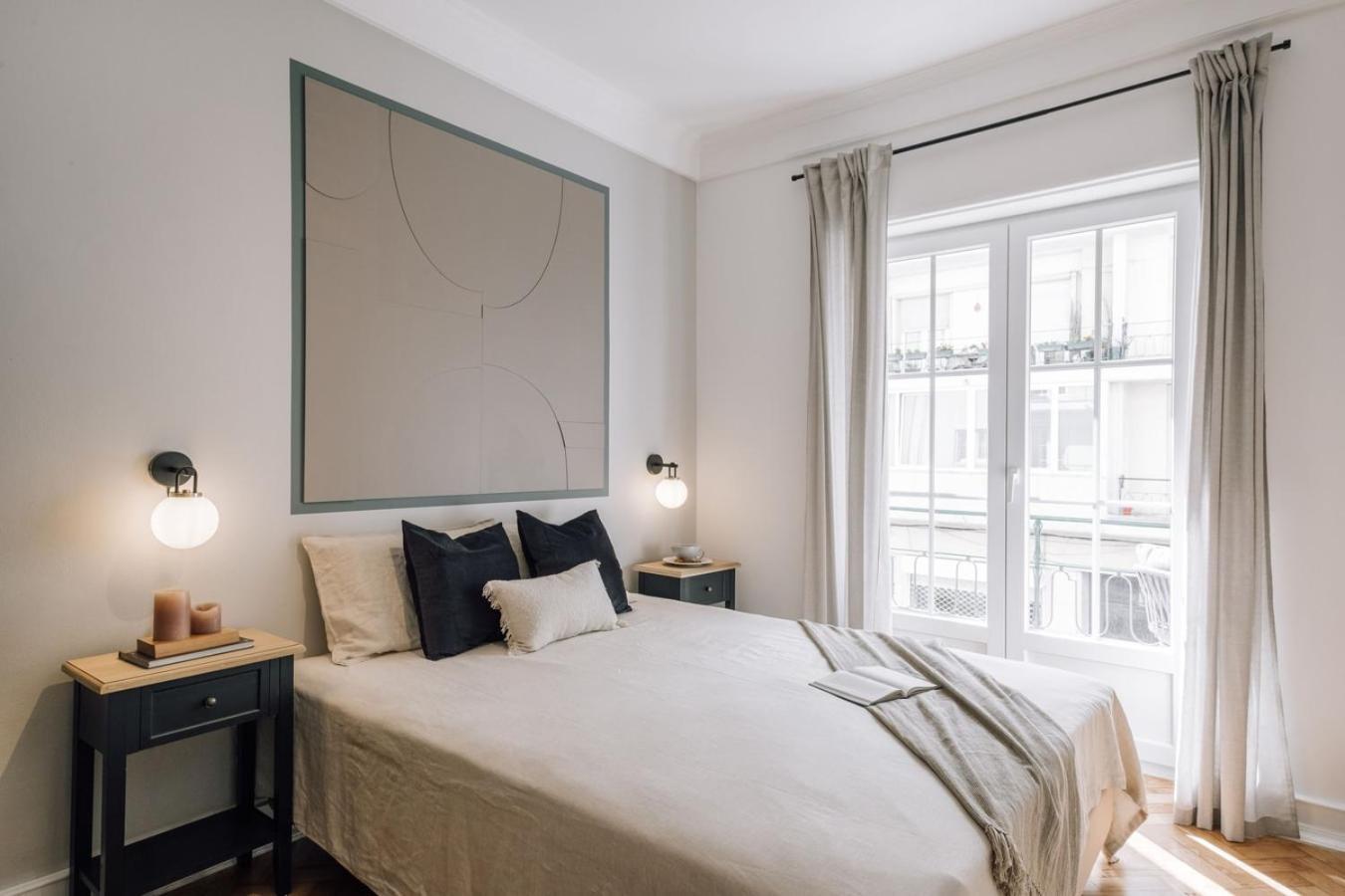 Fado - 3 Bedrooms, Office And Terrace In Alvalade Appartement *